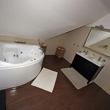 בית נופש Holiday House In